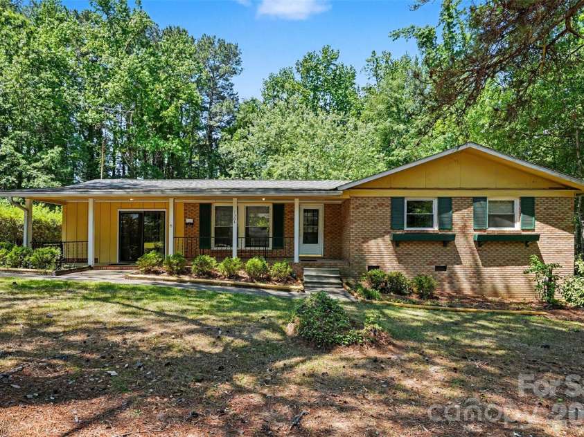 1304 Shannon Drive, Wadesboro, NC 28170.  MLS# CAR4378867, YatesRealty ID 19437. 
