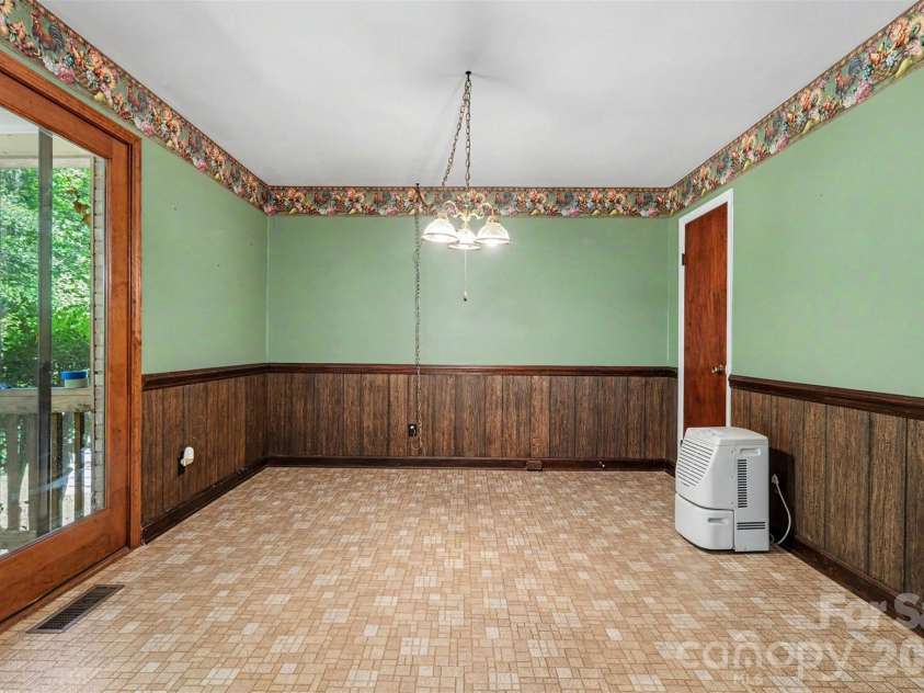 1304 Shannon Drive, Wadesboro, NC 28170.  MLS# CAR4378867, YatesRealty ID 19437. 