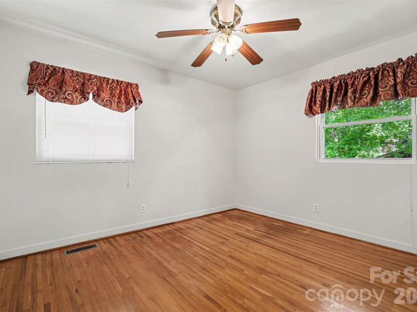 1304 Shannon Drive, Wadesboro, NC 28170.  MLS# CAR4378867, YatesRealty ID 19437. 