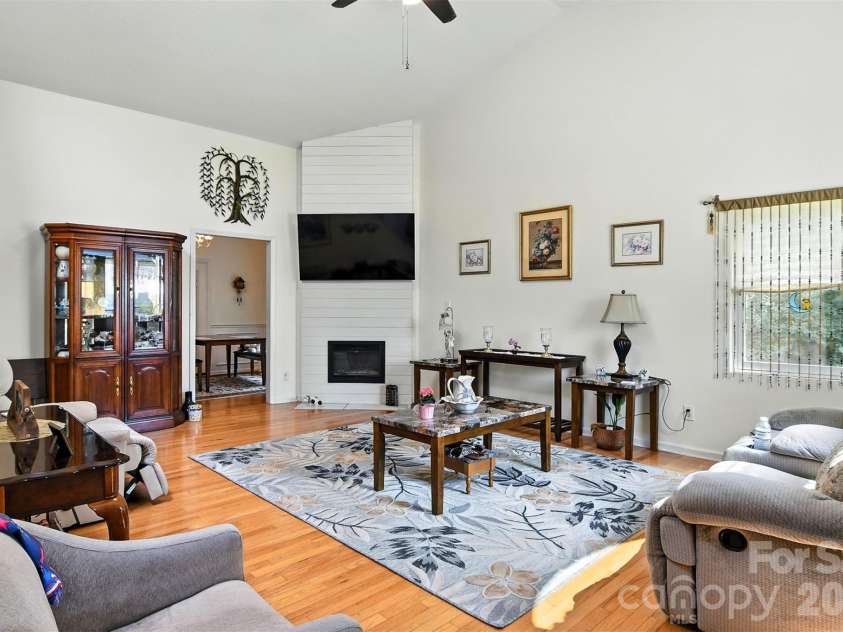 157 Whittington Ridge Drive, Taylorsville, NC 28681.  MLS# CAR4378255, YatesRealty ID 19438. 