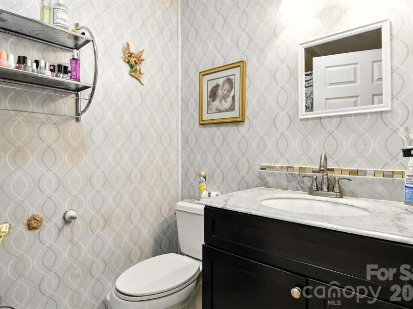 157 Whittington Ridge Drive, Taylorsville, NC 28681.  MLS# CAR4378255, YatesRealty ID 19438. 