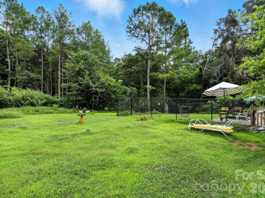157 Whittington Ridge Drive, Taylorsville, NC 28681.  MLS# CAR4378255, YatesRealty ID 19438. 