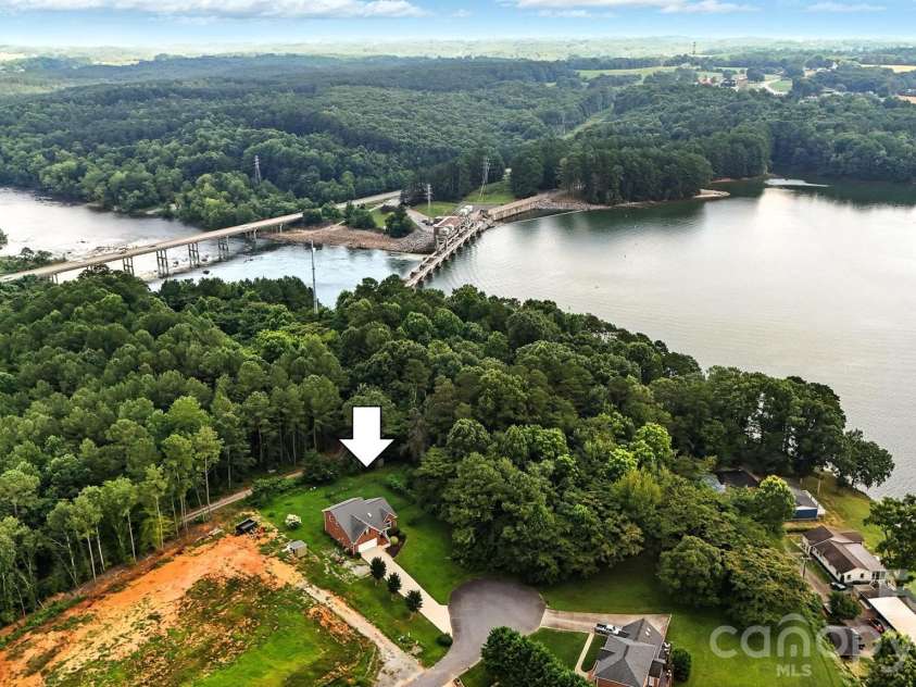 157 Whittington Ridge Drive, Taylorsville, NC 28681.  MLS# CAR4378255, YatesRealty ID 19438. 
