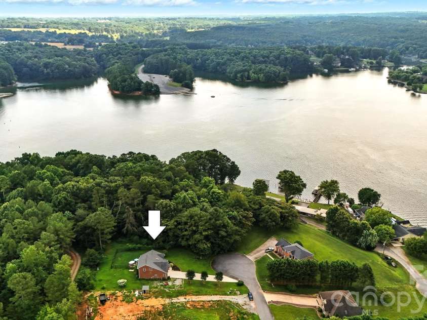 157 Whittington Ridge Drive, Taylorsville, NC 28681.  MLS# CAR4378255, YatesRealty ID 19438. 
