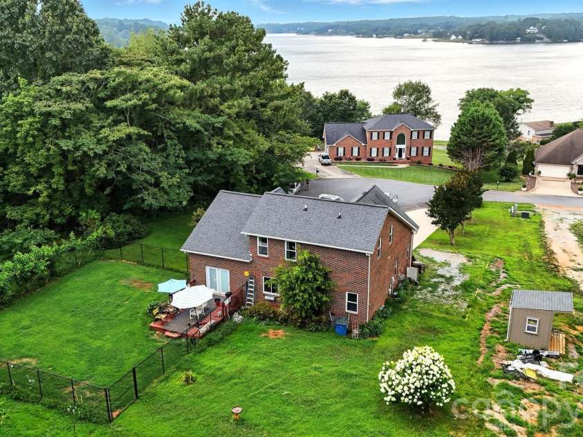 157 Whittington Ridge Drive, Taylorsville, NC 28681.  MLS# CAR4378255, YatesRealty ID 19438. 