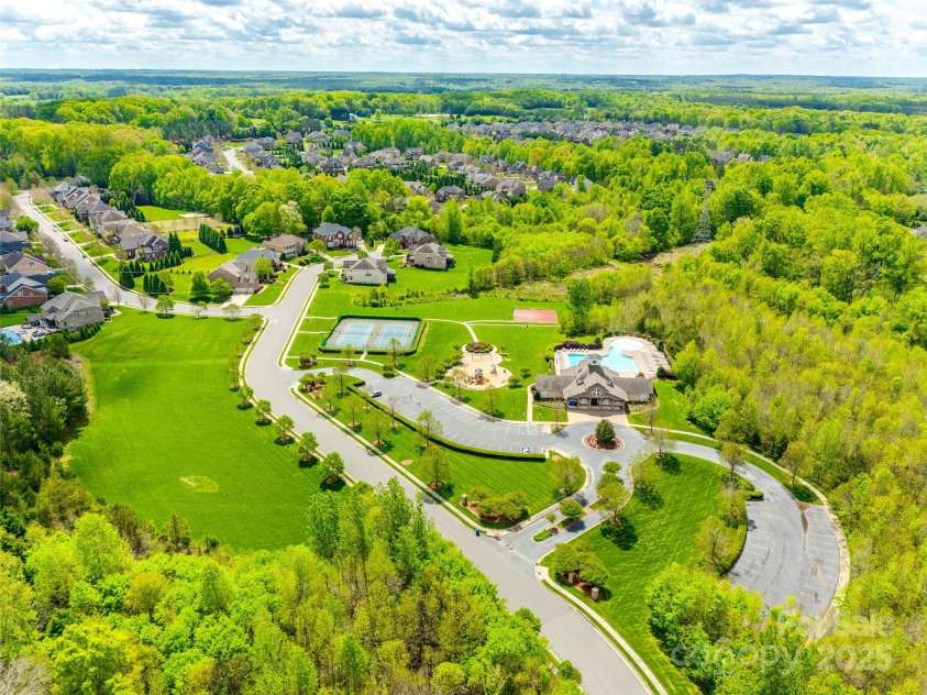 308 Hollister Estates Drive, Waxhaw, NC 28173.  MLS# CAR4254412, YatesRealty ID 19438. 