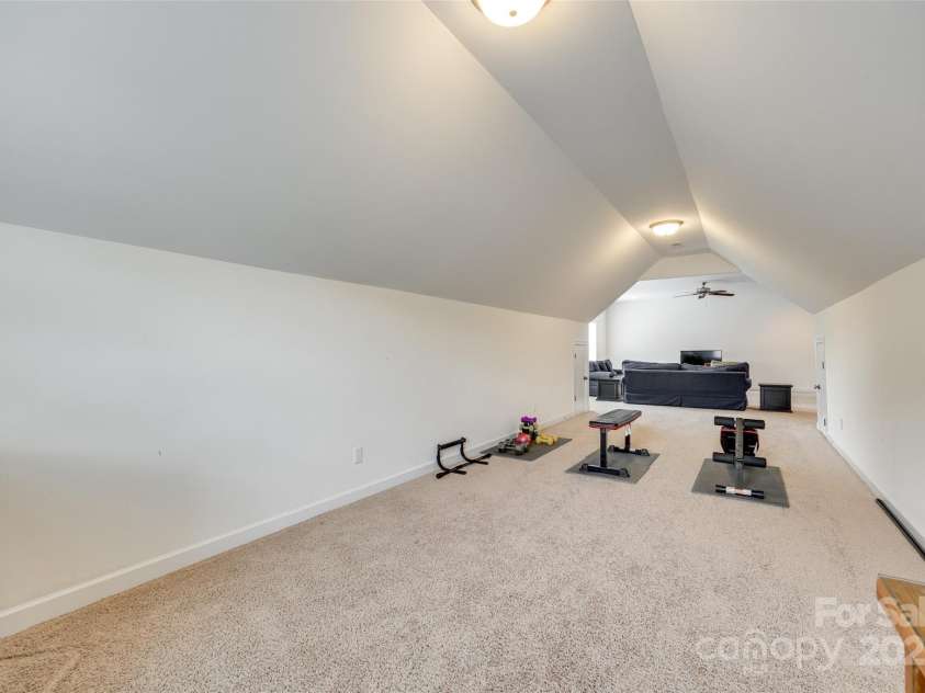 308 Hollister Estates Drive, Waxhaw, NC 28173.  MLS# CAR4254412, YatesRealty ID 19438. Bonus Room