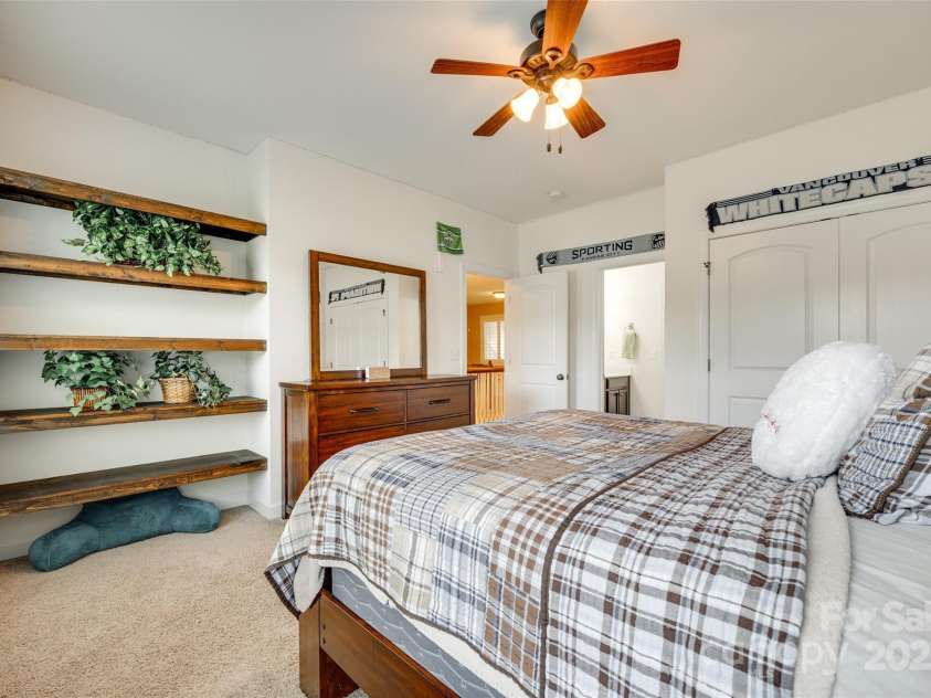308 Hollister Estates Drive, Waxhaw, NC 28173.  MLS# CAR4254412, YatesRealty ID 19438. Upstairs Bedroom 1