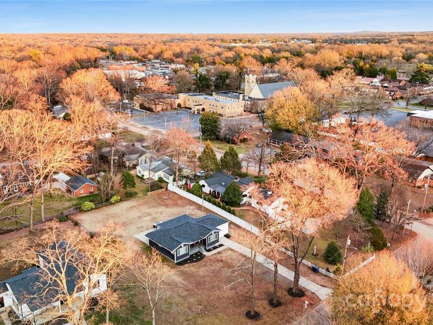 314 Euclid Avenue, Statesville, NC 28677.  MLS# CAR4257753, YatesRealty ID 19440. 