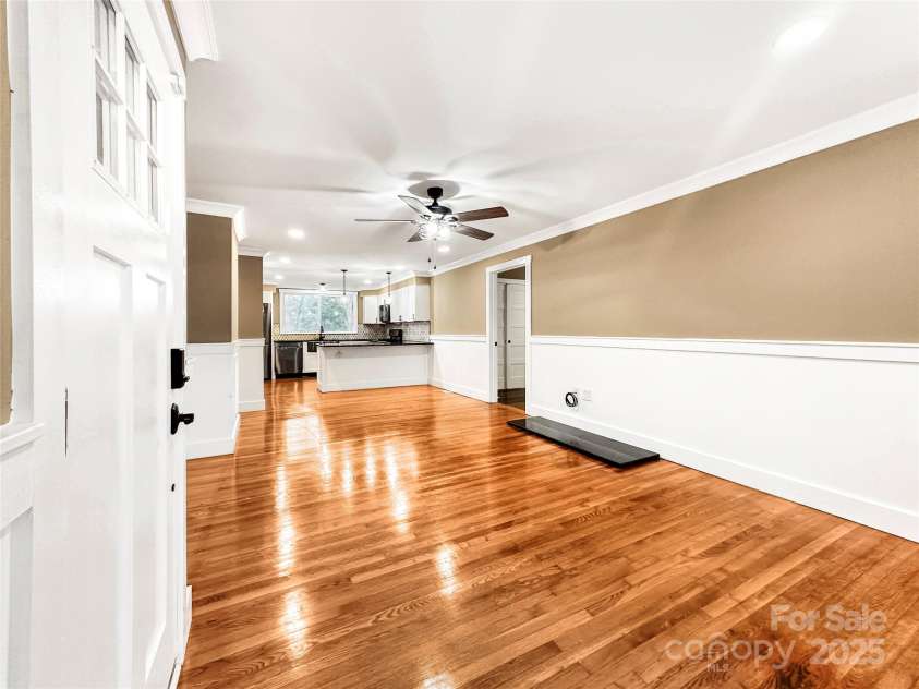 314 Euclid Avenue, Statesville, NC 28677.  MLS# CAR4257753, YatesRealty ID 19440. 