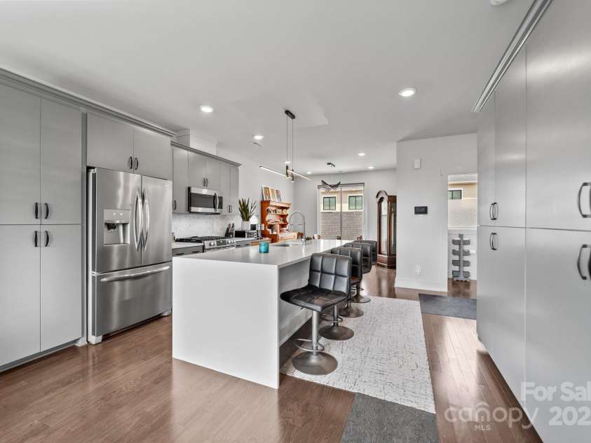 919 Cityscape Drive, Charlotte, NC 28205.  MLS# CAR4263066, YatesRealty ID 19441. 