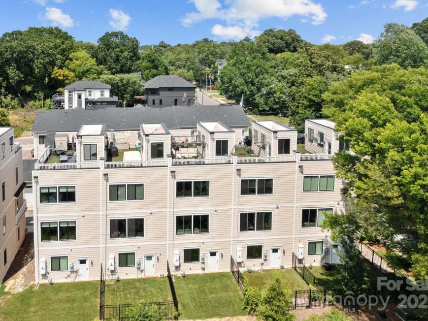 919 Cityscape Drive, Charlotte, NC 28205.  MLS# CAR4263066, YatesRealty ID 19441. 