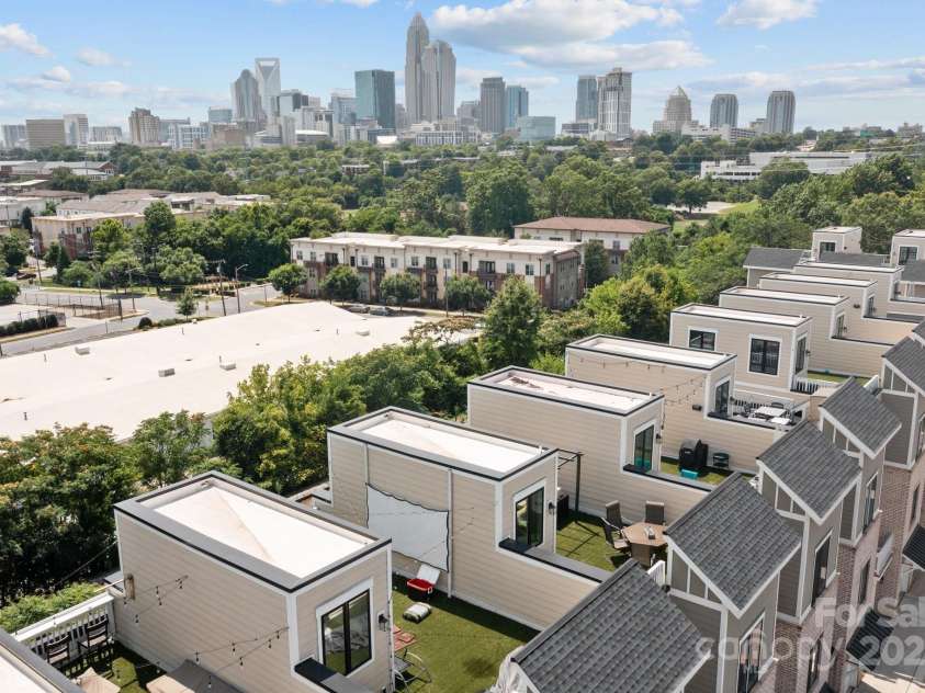 919 Cityscape Drive, Charlotte, NC 28205.  MLS# CAR4263066, YatesRealty ID 19441. 