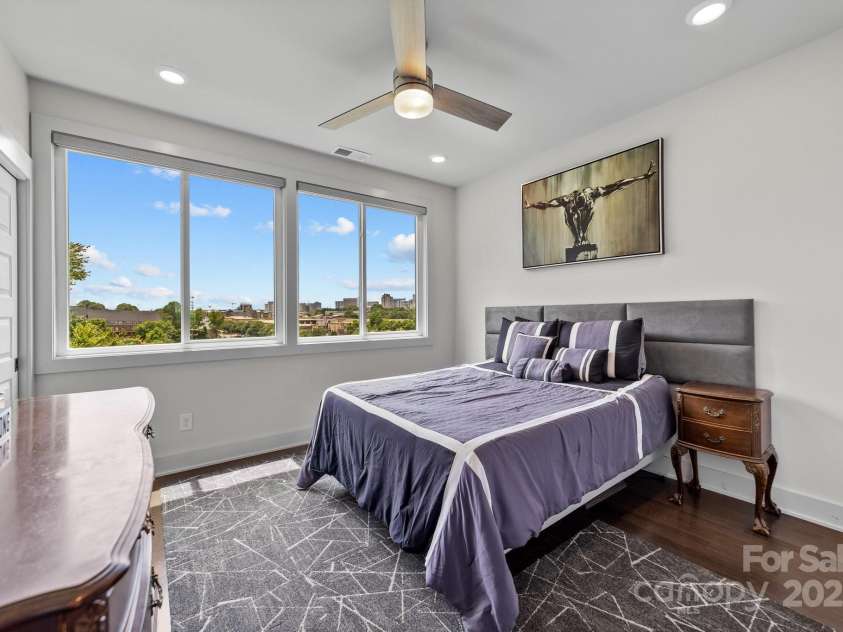 919 Cityscape Drive, Charlotte, NC 28205.  MLS# CAR4263066, YatesRealty ID 19441. Primary bedroom