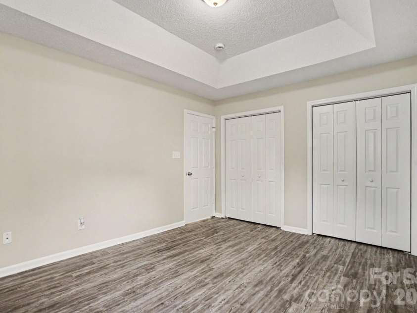 1610 Forest Stream Court, Charlotte, NC 28213.  MLS# CAR4378120, YatesRealty ID 19442. 