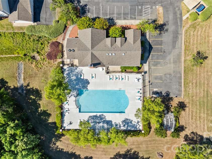 10652 Hill Point Court, Charlotte, NC 28262.  MLS# CAR4378290, YatesRealty ID 19443. 