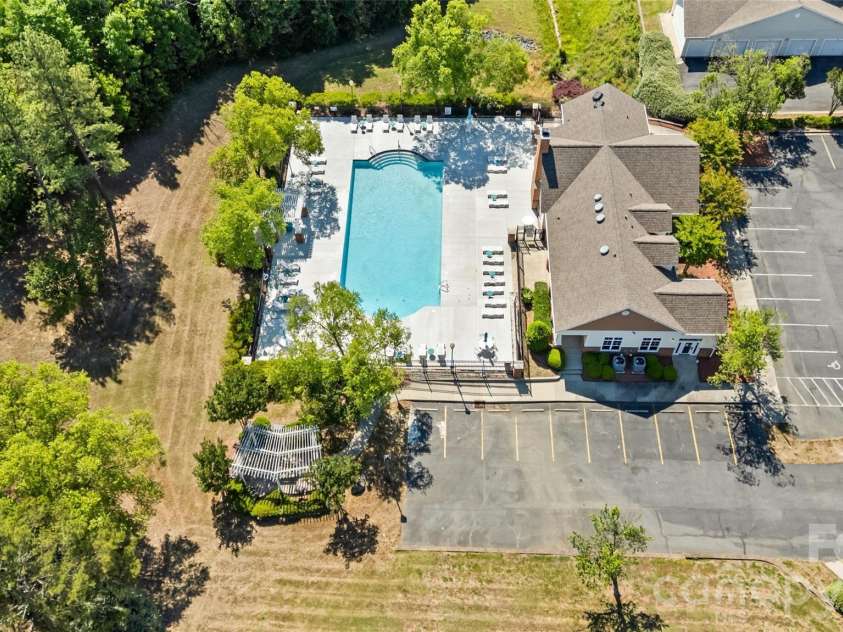 10652 Hill Point Court, Charlotte, NC 28262.  MLS# CAR4378290, YatesRealty ID 19443. 