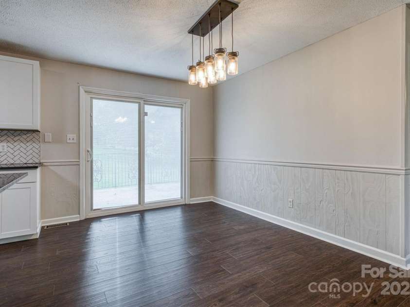 2653 Fairway Acres Circle, Lenoir, NC 28645.  MLS# CAR4264912, YatesRealty ID 19443. 