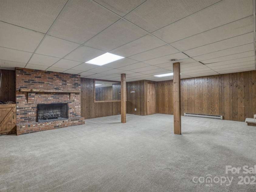 2653 Fairway Acres Circle, Lenoir, NC 28645.  MLS# CAR4264912, YatesRealty ID 19443. Huge Basement Space