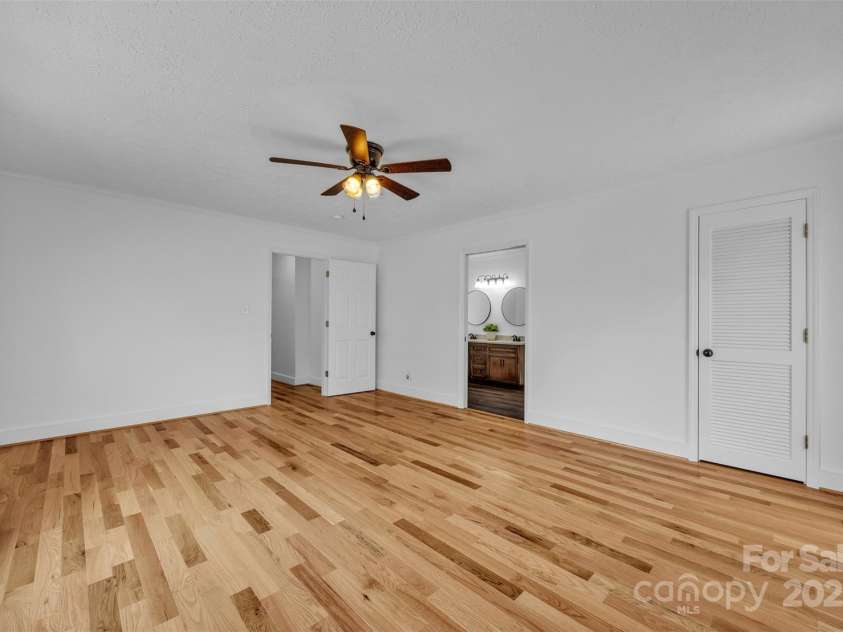 3804 Lippard Lane, Valdese, NC 28690.  MLS# CAR4266483, YatesRealty ID 19444. 
