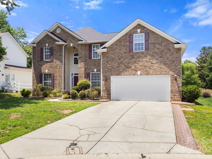 4764 Brockton Court, Concord, NC 28027.  MLS# CAR4267566, YatesRealty ID 19445. 
