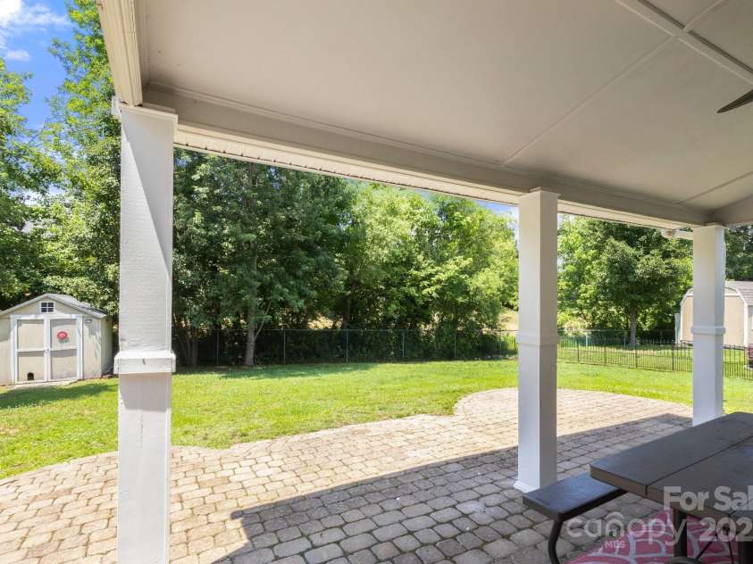 4764 Brockton Court, Concord, NC 28027.  MLS# CAR4267566, YatesRealty ID 19445. 