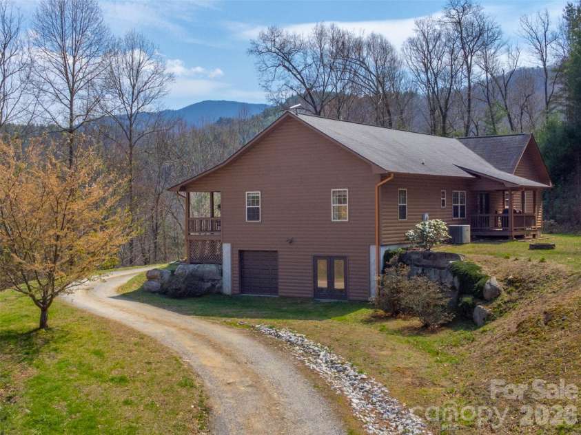 1960 Atoah Road, Robbinsville, NC 28771.  MLS# CAR4379069, YatesRealty ID 19446. 