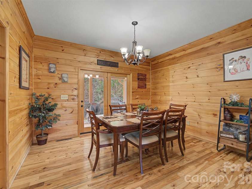 1960 Atoah Road, Robbinsville, NC 28771.  MLS# CAR4379069, YatesRealty ID 19446. 