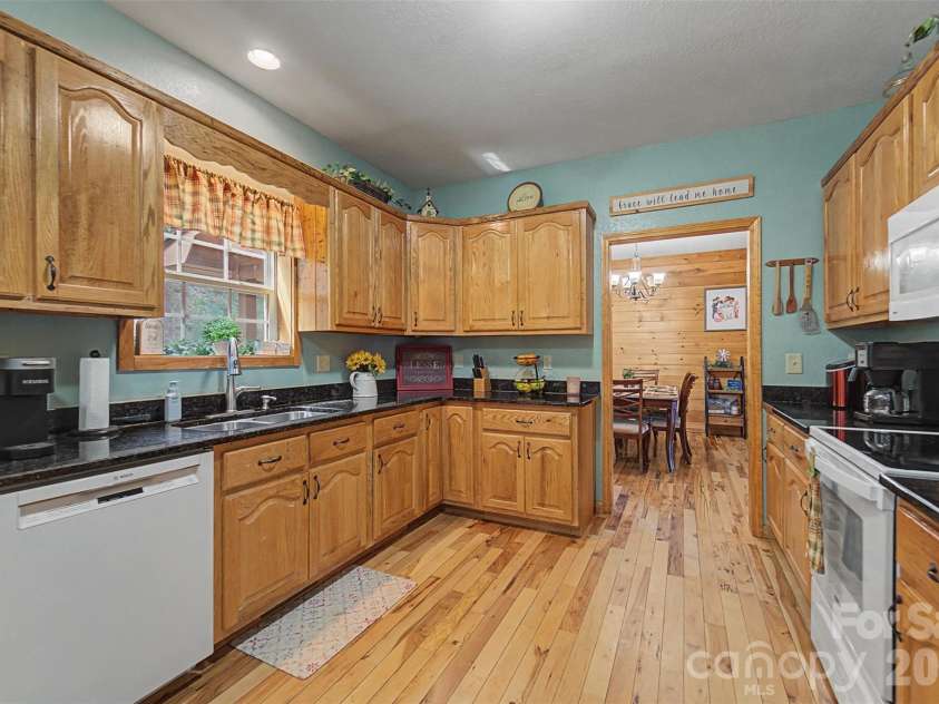 1960 Atoah Road, Robbinsville, NC 28771.  MLS# CAR4379069, YatesRealty ID 19446. 
