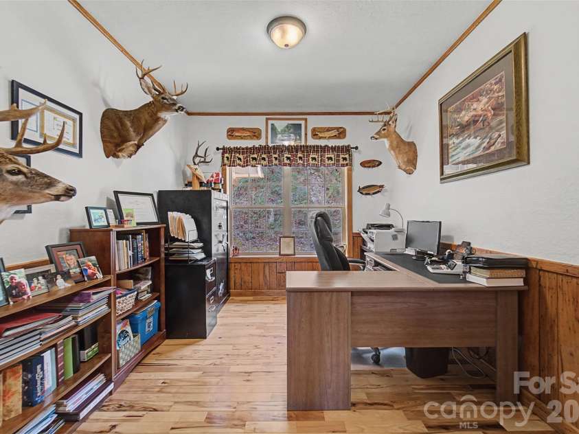 1960 Atoah Road, Robbinsville, NC 28771.  MLS# CAR4379069, YatesRealty ID 19446. 