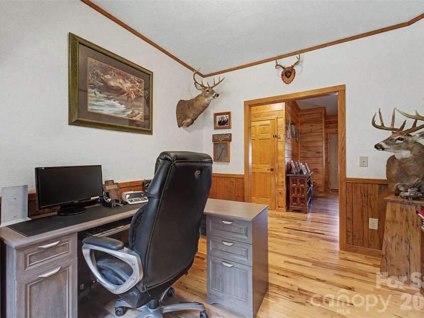 1960 Atoah Road, Robbinsville, NC 28771.  MLS# CAR4379069, YatesRealty ID 19446. 