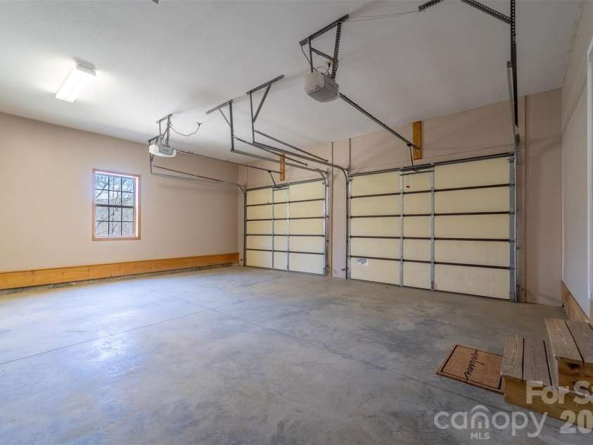 1960 Atoah Road, Robbinsville, NC 28771.  MLS# CAR4379069, YatesRealty ID 19446. 