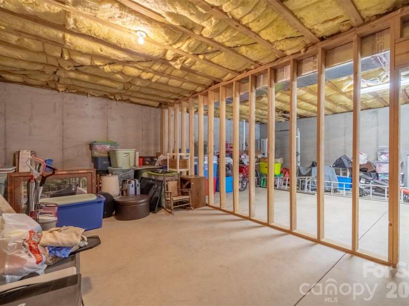 1960 Atoah Road, Robbinsville, NC 28771.  MLS# CAR4379069, YatesRealty ID 19446. 