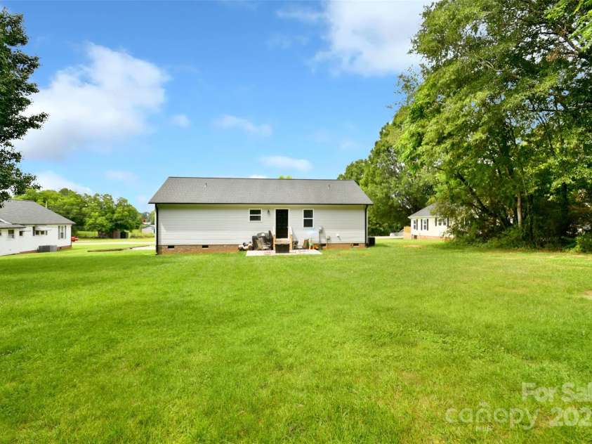 339 Brown Road, China Grove, NC 28023.  MLS# CAR4269663, YatesRealty ID 19446. 