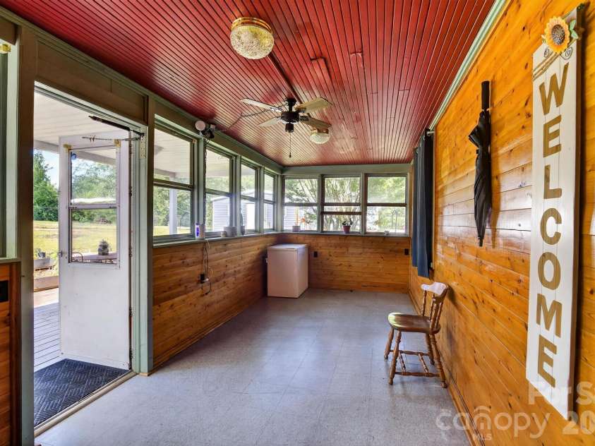 828 Jamestown Road, Morganton, NC 28655.  MLS# CAR4378890, YatesRealty ID 19447. 