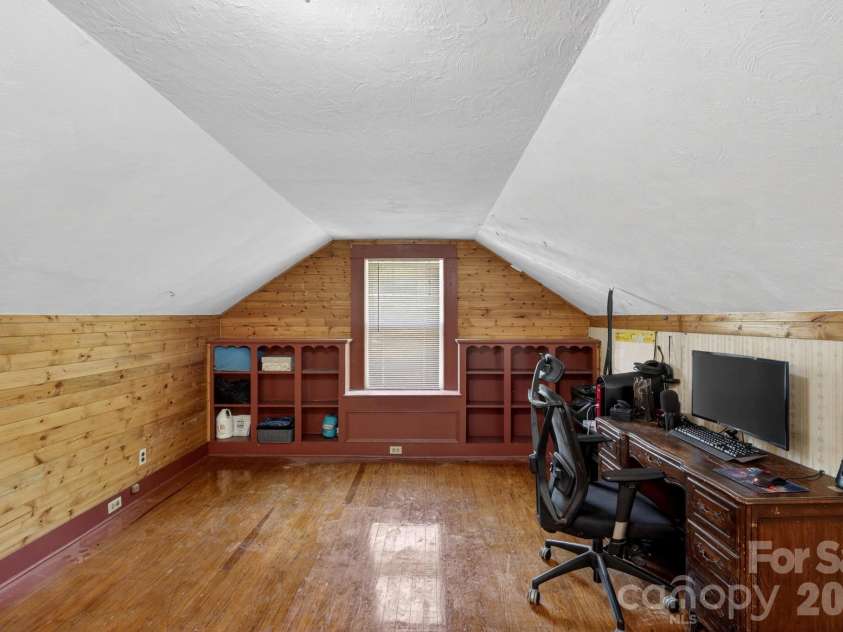 828 Jamestown Road, Morganton, NC 28655.  MLS# CAR4378890, YatesRealty ID 19447. 