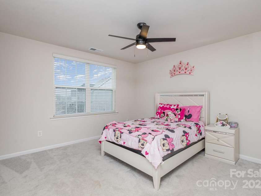 16200 Winfield Hall Drive, Charlotte, NC 28273.  MLS# CAR4237353, YatesRealty ID 19449. Bedroom