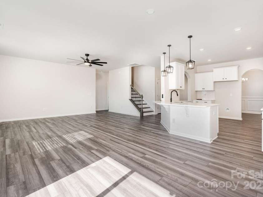 16200 Winfield Hall Drive, Charlotte, NC 28273.  MLS# CAR4313979, YatesRealty ID 19449. 