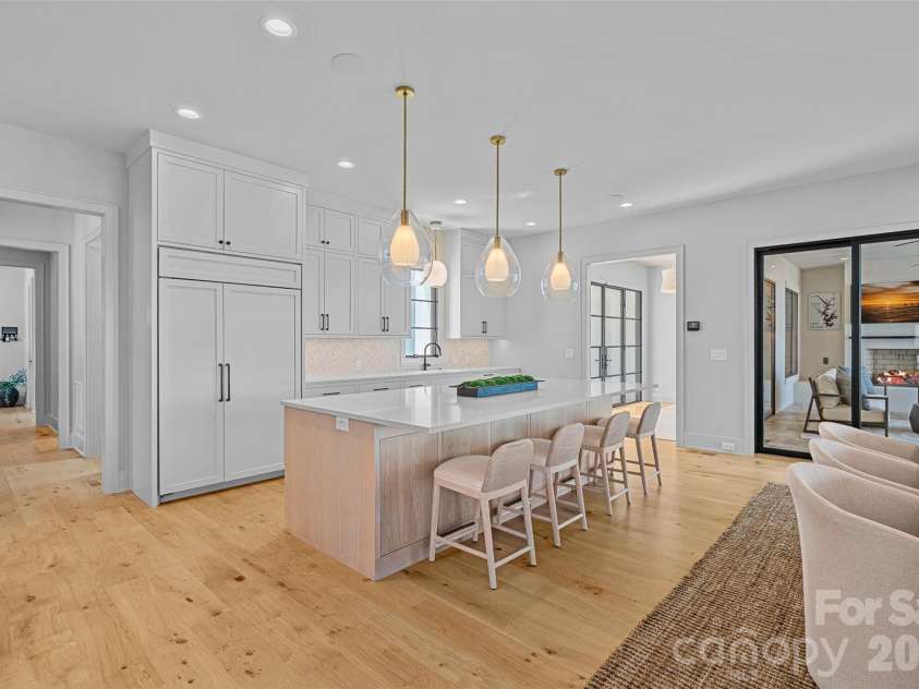 17811 Largo Place, Cornelius, NC 28031.  MLS# CAR4305488, YatesRealty ID 1945. 