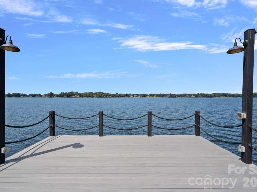 17811 Largo Place, Cornelius, NC 28031.  MLS# CAR4305488, YatesRealty ID 1945. 