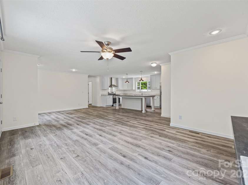 2025 Kisatchie Drive, Hickory Grove, SC 29717.  MLS# CAR4305487, YatesRealty ID 1945. 