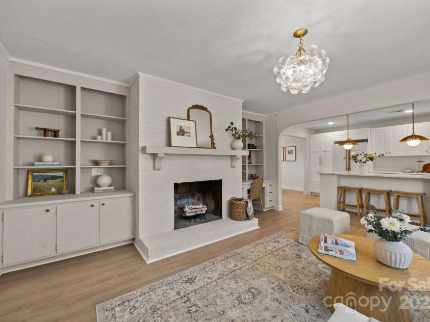 6215 Coatbridge Lane, Charlotte, NC 28212.  MLS# CAR4230551, YatesRealty ID 1945. 