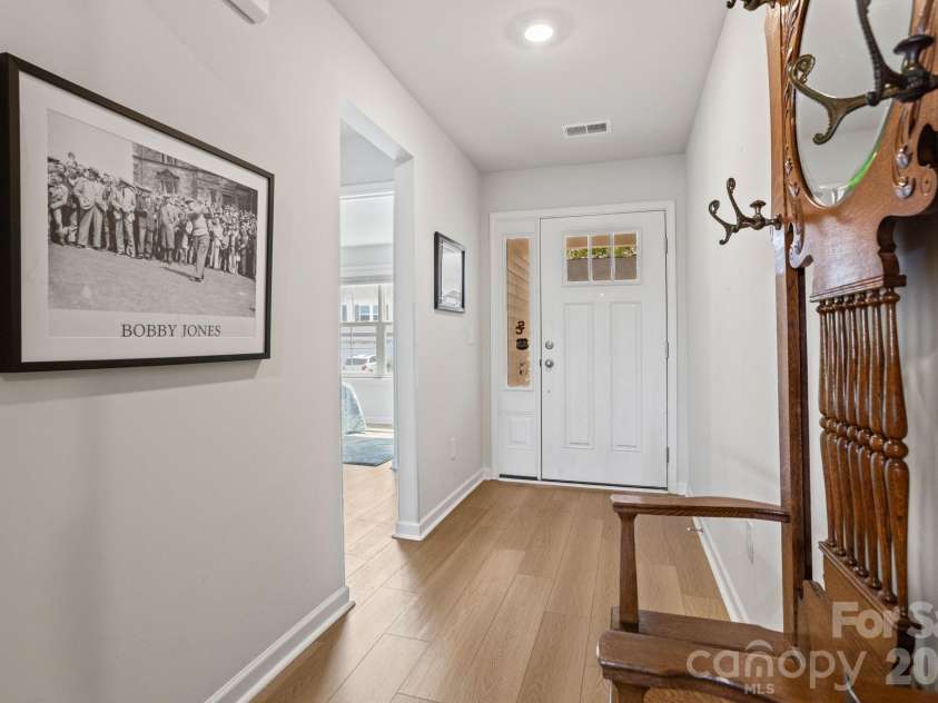 116 Ella Lane, Easley, SC 29640.  MLS# CAR4379066, YatesRealty ID 19450. 