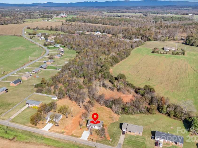 1244 Bob Falls Road, Shelby, NC 28150.  MLS# CAR4258551, YatesRealty ID 19450. 