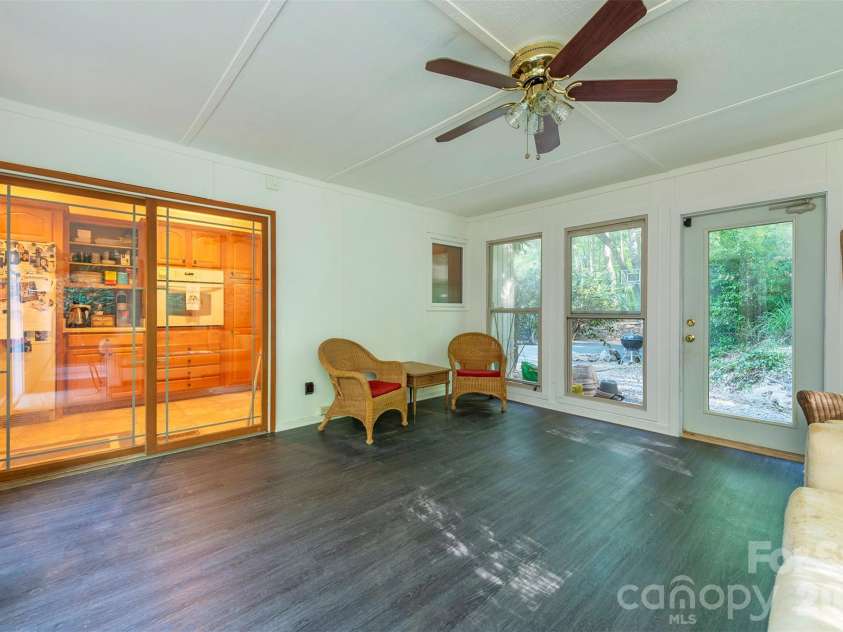 58 Ballantree Drive, Asheville, NC 28803.  MLS# CAR4379084, YatesRealty ID 19453. 