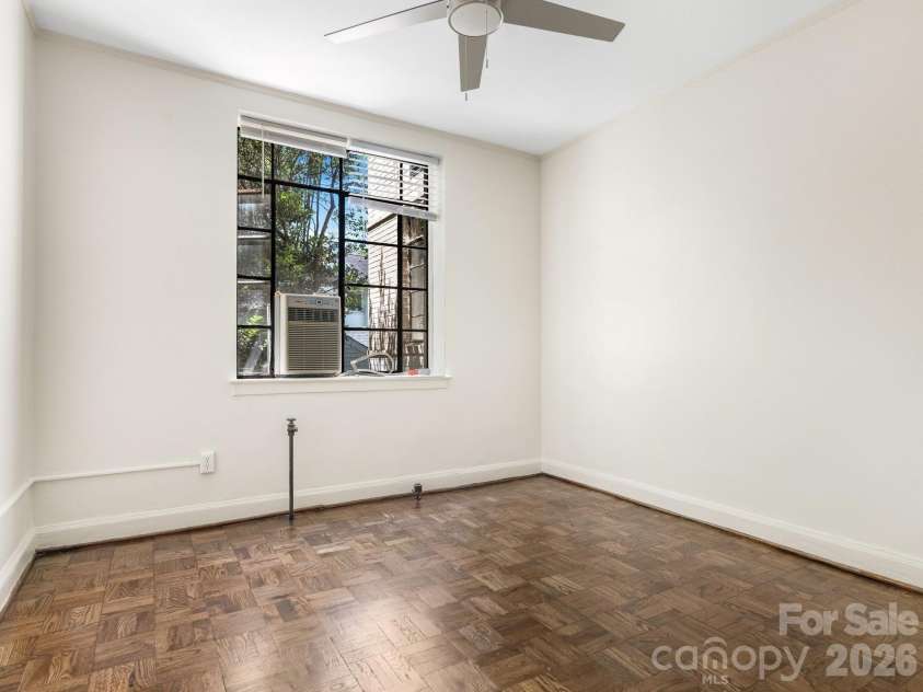 1121 Myrtle Avenue, Charlotte, NC 28203.  MLS# CAR4384063, YatesRealty ID 19454. Bedroom