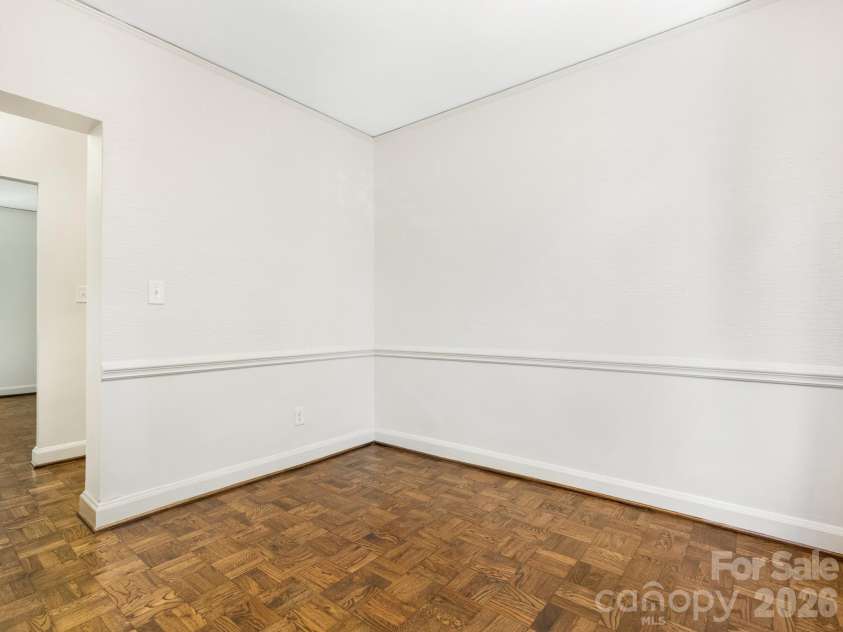 1121 Myrtle Avenue, Charlotte, NC 28203.  MLS# CAR4384063, YatesRealty ID 19454. Dining Room