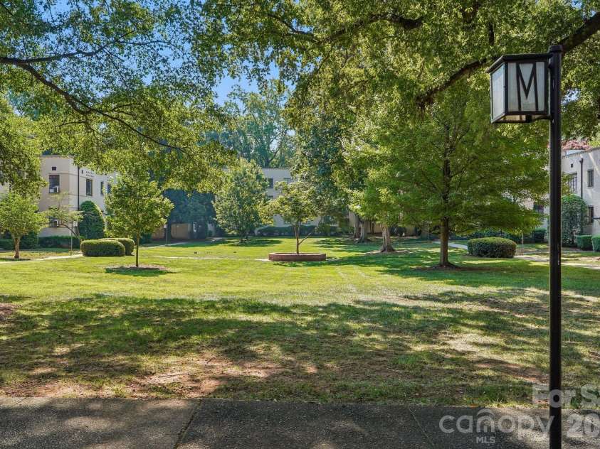 1121 Myrtle Avenue, Charlotte, NC 28203.  MLS# CAR4421930, YatesRealty ID 19454. 3.8 acre development in Historic Dilworth