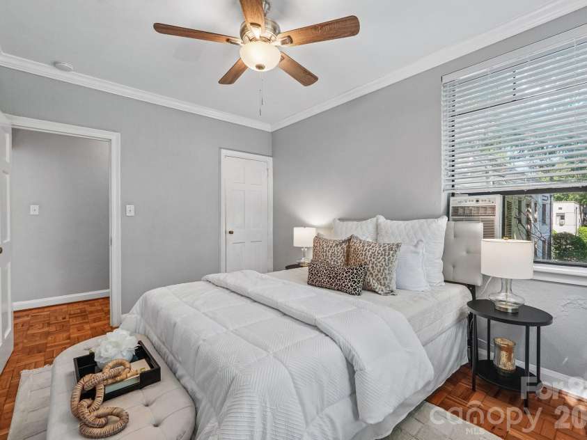 1121 Myrtle Avenue, Charlotte, NC 28203.  MLS# CAR4421930, YatesRealty ID 19454. Bedroom