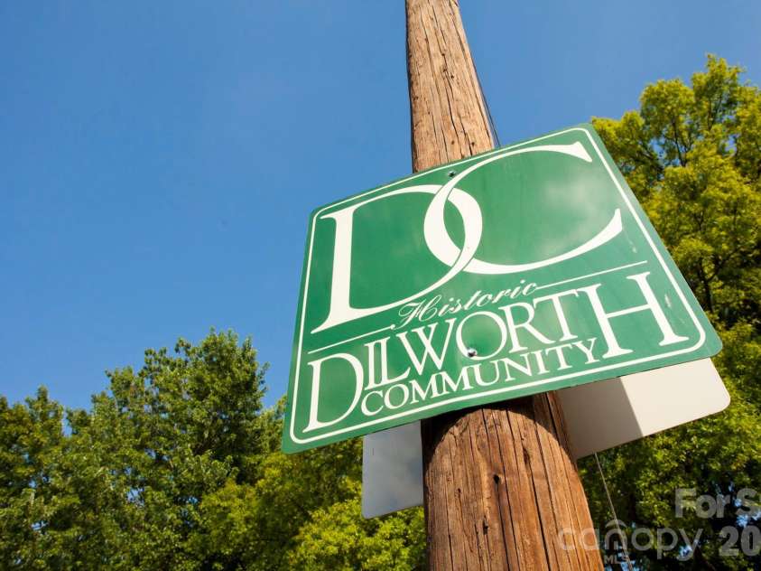 1121 Myrtle Avenue, Charlotte, NC 28203.  MLS# CAR4421930, YatesRealty ID 19454. Historic District